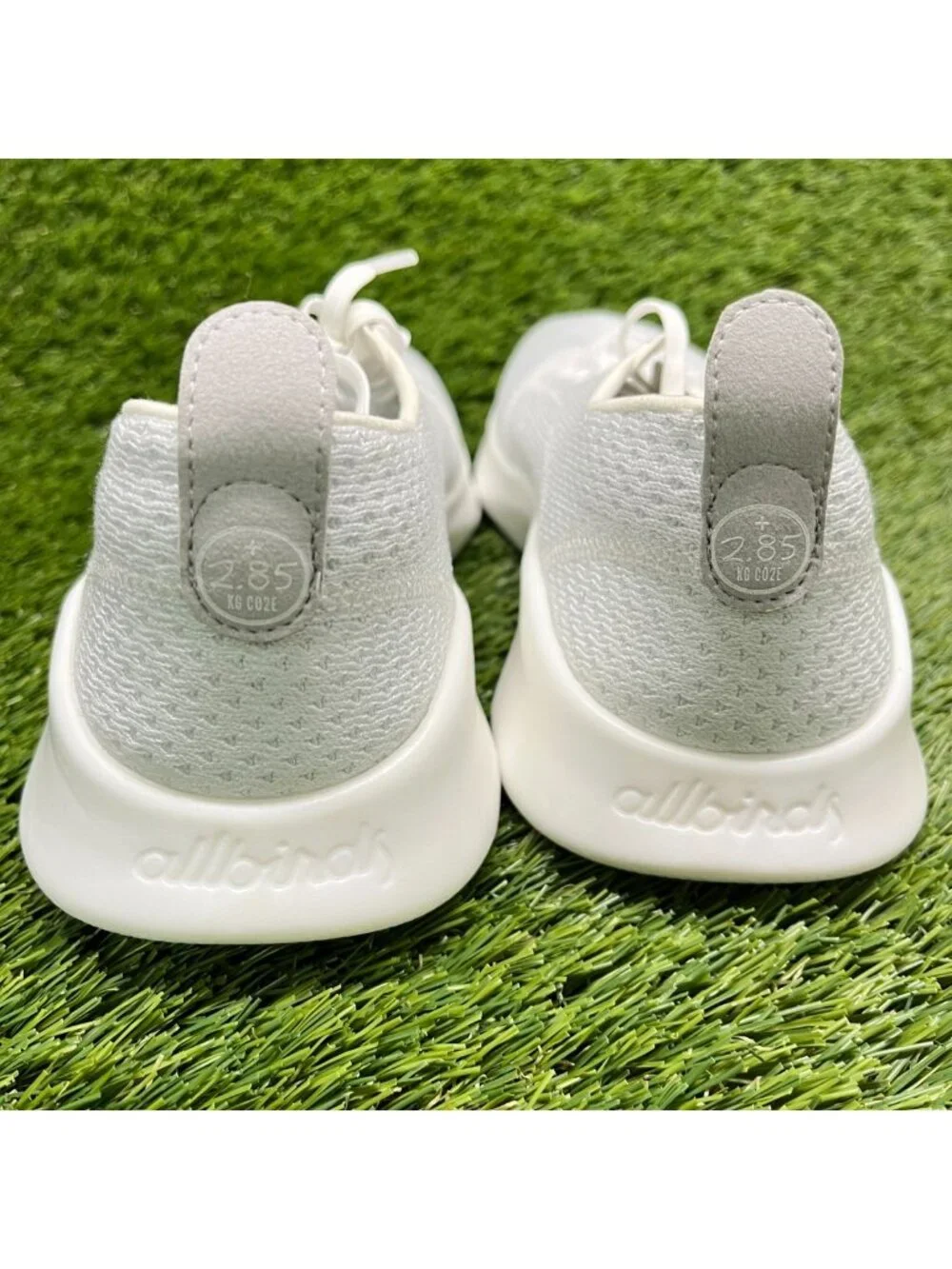 Allbirds Superlight Wool Runners Womens Size 10 White Athletic Shoes Sneakers